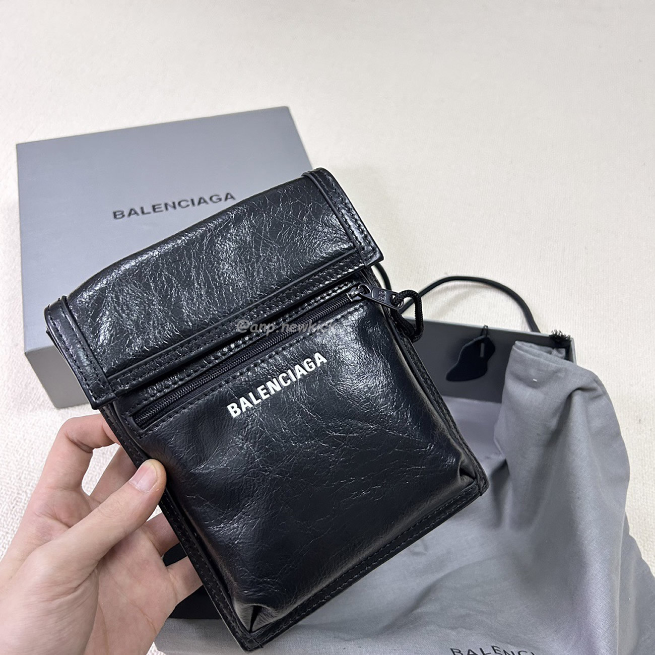 Balenciaga Explorer Arena Cracked Leather Messenger Bag Black (13) - newkick.app